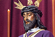 Besapiés de Nuestro Padre Jesús Cautivo (Iglesia de Nuestra Señora de los Desamparados). 7 de marzo de 2014.