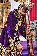 Besamanos de Nuestro Padre Jesús Nazareno (Santuario de Nuestra Señora de la Caridad) (Sanlúcar de Barrameda - Cádiz). Viernes de Dolores, 11 de abril de 2014