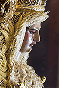 Besamanos de María Santísima de los Dolores (Iglesia de la Santísima Trinidad) (Sanlúcar de Barrameda - Cádiz). Viernes de Dolores, 11 de abril de 2014