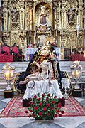Besamanos de Nuestra Señora de las Angustias (Iglesia de Nuestra Señora del Carmen) (Sanlúcar de Barrameda - Cádiz). Viernes de Dolores, 11 de abril de 2014