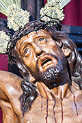 Besapiés del Santísimo Cristo de la Expiración (Iglesia de San Nicolás de Barí - Sanlúcar de Barrameda (Cádiz). 12 de septiembre de 2014