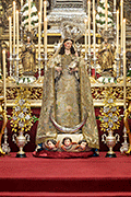 Besamanos de Santa María Reina de Todos los Santos (Iglesia de la Santísima Trinidad - Sanlúcar de Barrameda (Cádiz) - 1 de noviembre de 2014
