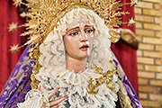 Besamanos de Nuestra Señora de la Esperanza del Calvario (Iglesia de Nuestra Señora del Carmen) (Rota - Cádiz). 5 de abril de 2014