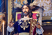 Besapiés de Nuestro Padre Jesús de la Paz (Iglesia de San Miguel - Sanlúcar de Barrameda (Cádiz) - 21 de noviembre de 2014