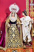 Besamanos de María Santísima de la Salud (Iglesia de la Divina Pastora de las Almas) (San Fernando - Cádiz). 6 de abril de 2014