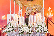 Besamanos de María Santísima del Amor (Iglesia de la Sagrada Familia) (San Fernando - Cádiz). 6 de abril de 2014