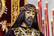 Besapiés de Nuestro Padre Jesús de Medinaceli (Iglesia Mayor de San Pedro y San Pablo) (San Fernando (Cádiz). 7 de marzo de 2014.