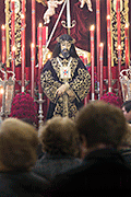 Besapiés de Nuestro Padre Jesús de Medinaceli (Iglesia Mayor de San Pedro y San Pablo) (San Fernando (Cádiz). 7 de marzo de 2014.