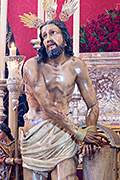 Besapiés de Nuestro Padre Jesús atado y flagelado en la columna (Iglesia Mayor de San Pedro y San Pablo) (San Fernando (Cádiz). 15 de marzo de 2014.