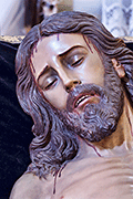 Besapiés del Santísimo Cristo de la Redención descendido de la Cruz en su Traslado al Sepulcro (Iglesia Mayor de San Pedro y San Pablo) (San Fernando - Cádiz). 5 de abril de 2014