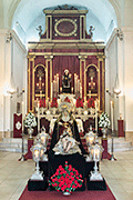 Besapiés del Santísimo Cristo Yacente (Iglesia Conventual de la Victoria) (Puerto Real - Cádiz). 30 de marzo de 2014