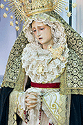 Besamanos de Nuestra Señora de la Amargura (Iglesia de San Benito Abad) (Puerto Real - Cádiz). 30 de marzo de 2014