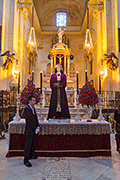 Besapiés de Nuestro Padre Jesús de Medinaceli (Iglesia Mayor de San Juan Bautista) (Chiclana de la Frontera (Cádiz). 7 de marzo de 2014. 7 de marzo de 2014.