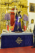 Besapiés de Nuestro Padre Jesús Nazareno (Iglesia de Jesús Nazareno) (Chiclana de la Frontera - Cádiz). Viernes de Dolores, 11 de abril de 2014