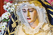 Besamanos de Nuestra Señora de los Dolores (Iglesia de Jesús Nazareno) (Chiclana de la Frontera - Cádiz). Viernes de Dolores, 11 de abril de 2014 