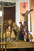 Traslado de las Sagradas Imágenes Titulares de la Hermandad de la Vera-Cruz al colegio de los Marianistas para la celebración de los Cultos Cuaresmales (Jerez de la Frontera (Cádiz). 16 de marzo de 2014.
