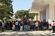 Traslado de las Sagradas Imágenes Titulares de la Hermandad de la Vera-Cruz al colegio de los Marianistas para la celebración de los Cultos Cuaresmales (Jerez de la Frontera (Cádiz). 16 de marzo de 2014.