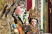 Besamanos de Nuestra Señora del Carmen Coronada (Basílica de Nuestra Señora del Carmen) (Jerez de la Frontera - Cádiz). 27 de abril de 2014