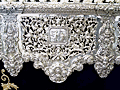 Detalle de los respiraderos del paso de palio de Nuestra Señora de la Estrella
