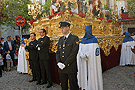 Capataz, ayudante, escolta y maniqueteros del Paso de Misterio de Cristo Rey en su Triunfal Entrada en Jerusalén