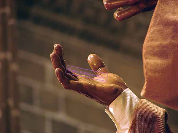 Mano derecha de sanedrita (Paso de Misterio del Santísimo Cristo de la Coronación de Espinas)