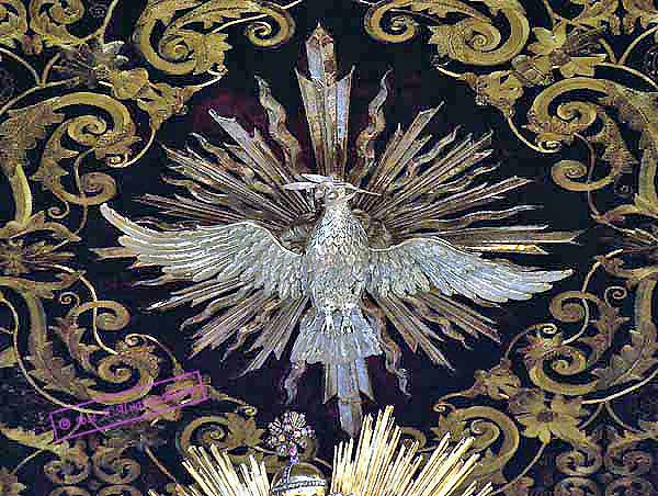 Gloria del Techo del Palio del Paso de Santa María de la Paz 