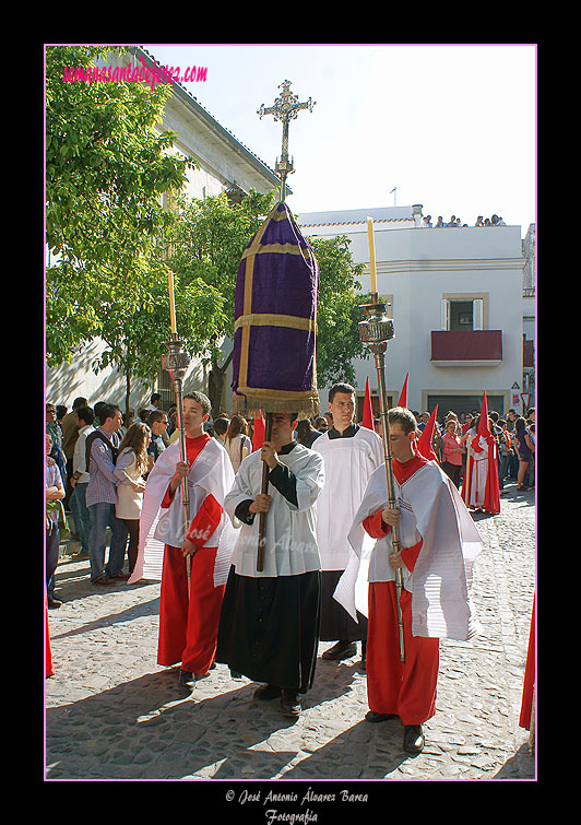 Cruz Parroquial con manguilla de la Hermandad de la Sagrada Cena