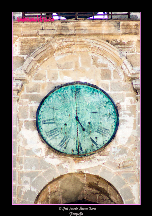 Reloj de la torre-campanario de la Santa Iglesia Catedral