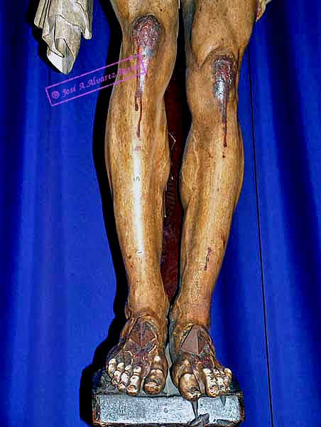 Piernas del Sant&iacute;simo Cristo de la Defensi&oacute;n