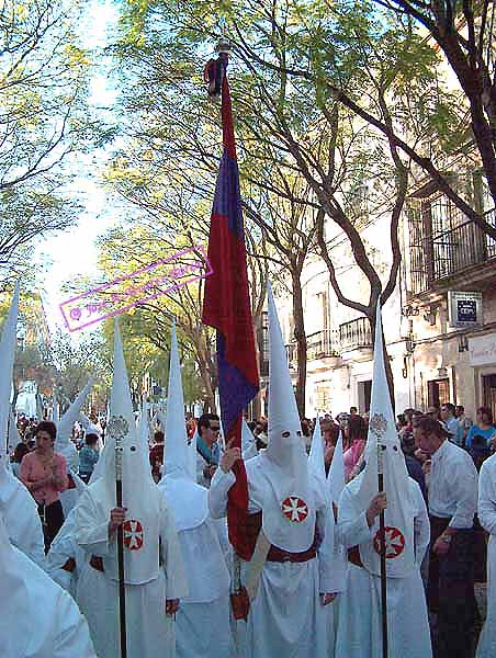Bandera del Señor de la Hermandad del Cristo del Amor 