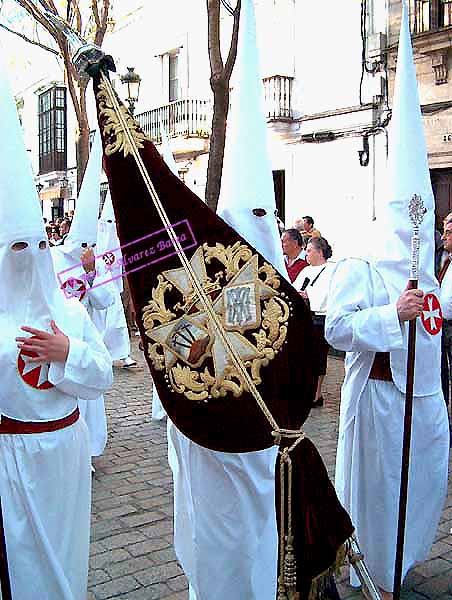 Estandarte de la Hermandad del Cristo del Amor 