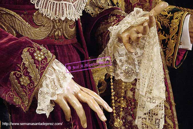Manos de Mar&iacute;a Sant&iacute;sima del Desconsuelo