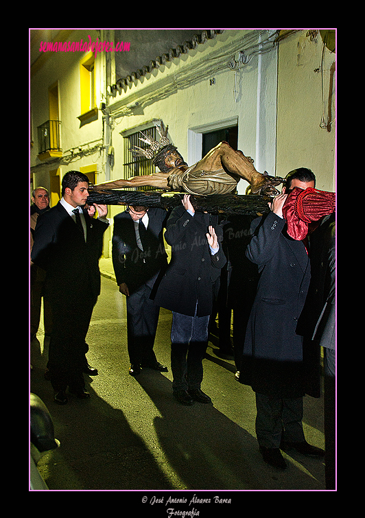 Traslado del Santísimo Cristo de las Almas a la Iglesia de la Victoria para la celebración de los Cultos anuales (13 de febrero de 2012)