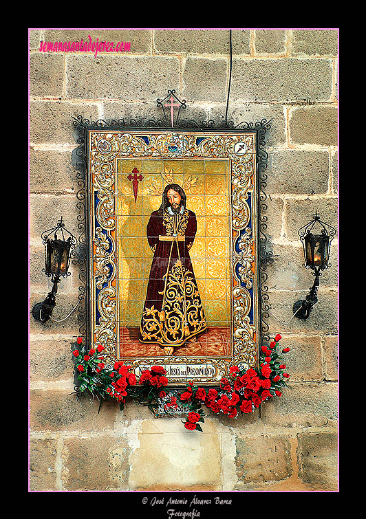 Retablo cerámico de Nuestro Padre Jesús del Prendimiento (Iglesia Parroquial de Santiago el Real y del Refugio)