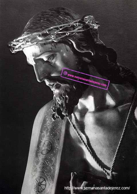 Anterior imagen del Señor del Ecce Homo. Llegó a Jerez a principios del siglo XX, junto al Pilatos y Soldado romano actuales. Fue sustituida en los años 40 (Foto: Eduardo Pereiras, año 1960)