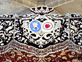 Escudo en las Caídas delanteras del Palio del paso de Nuestra Señora del Mayor Dolor