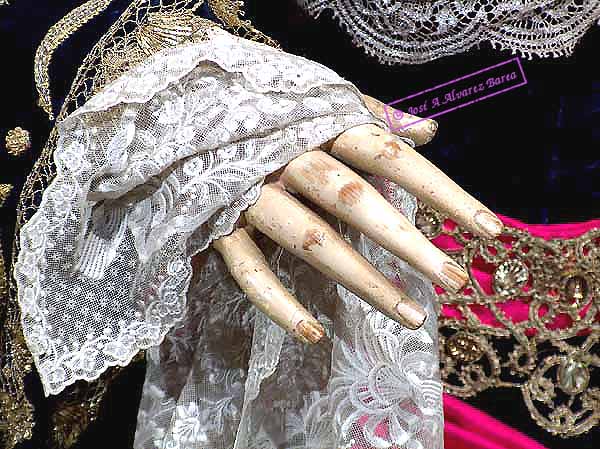 Mano derecha de Mar&iacute;a Sant&iacute;sima de la Encarnaci&oacute;n