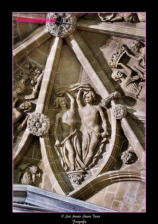 Detalle de la bóveda de la Capilla del Socorro (Iglesia de San Miguel)