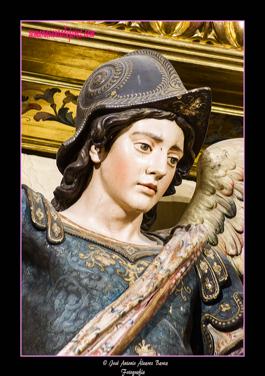 El Arcángel San Miguel (La Batalla de los Ángeles - Retablo Mayor de la Iglesia de San Miguel)