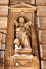 San Lucas (Primera hornacina a la izquierda de la embocadura de la Puerta Principal de la Iglesia de San Miguel)