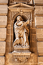 San Juan Evangelista (Segunda hornacina a la izquierda de la embocadura de la Puerta Principal de la Iglesia de San Miguel)
