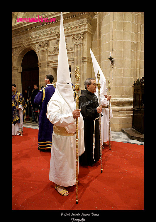 Presidencia del Paso de Palio de la Hermandad de las Cinco Llagas