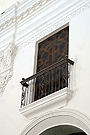 Tribunas con balcones sobre las naves laterales de la Iglesia Conventual de San Francisco
