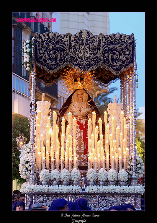 Paso de Palio de Nuestra Madre y Señora del Traspaso