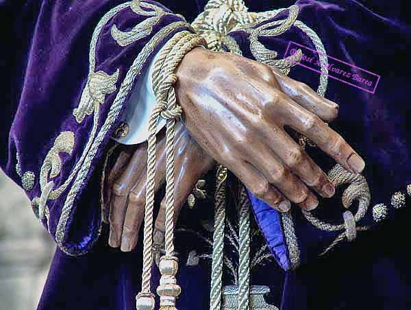 Manos de Nuestro Padre Jes&uacute;s de la Sentencia y Humildad