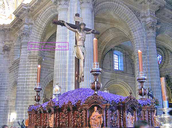 Paso del Sant&iacute;simo Cristo del Perd&oacute;n