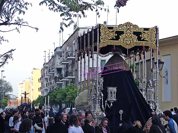 Paso de Palio de Mar&iacute;a Sant&iacute;sima del Perpetuo Socorro