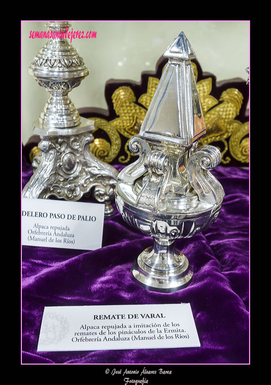 Remate de varal del paso de palio de María Santísima del Perpetuo Socorro. Alpaca repujada e imitación de los remates de los pináculos de la Ermita de Guía. Orfebreria Andaluza (Manuel de los Rios)