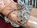 Detalle del pa&ntilde;o de pureza del Sant&iacute;simo Cristo de la Exaltaci&oacute;n