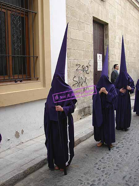 Nazarenos de la Hermandad de Nuestra Sra. de Loreto